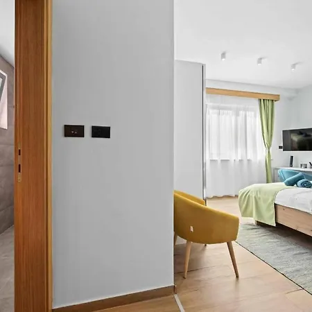 Palma - Seaside Luxury For 6 Person! Villa