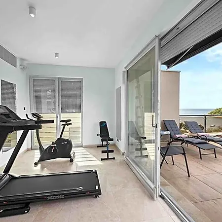 Palma - Seaside Luxury For 6 Person! Villa *